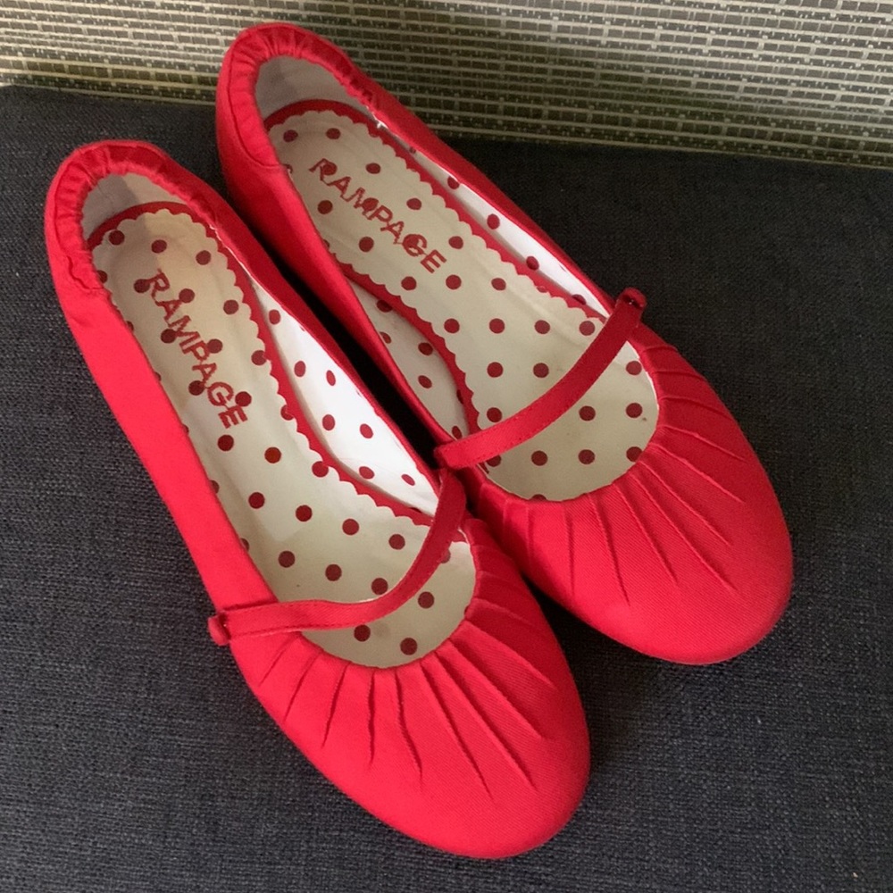 Red Rampage Flats - Picture 2 of 4